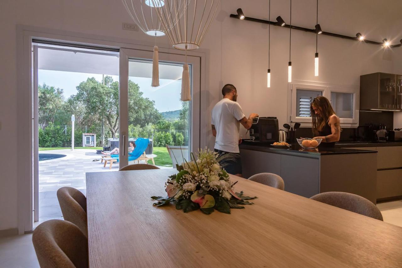 Villa Golden Root Real Estate San Teodoro  Luaran gambar