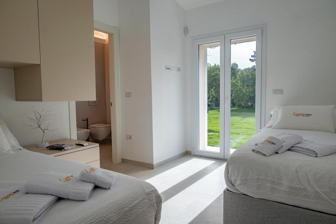 Villa Golden Root Real Estate San Teodoro  Luaran gambar